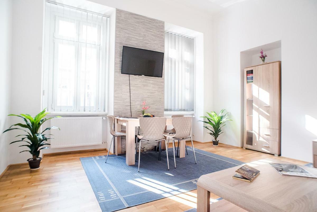 Regiposta Street 2 - City Center Budapeszt Zewnętrze zdjęcie
